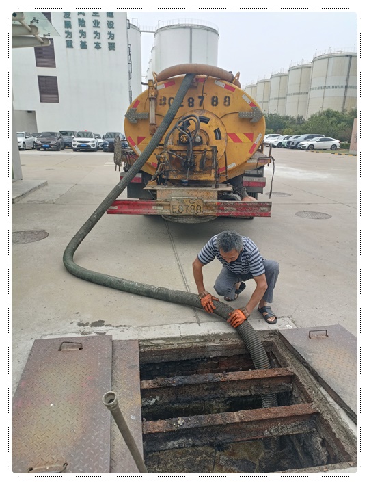 独山子隔油池清掏